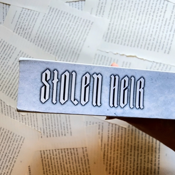 Stolen heir by Sophie lark indie paperback book copy - Picture 6 of 6